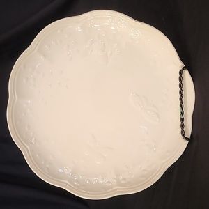Lenox butterfly meadow 9" dinner plates cloud white